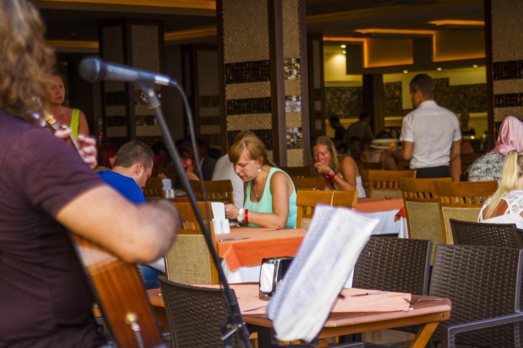 Kleopatra Ada Beach Hotel Alanya Ngoại thất bức ảnh