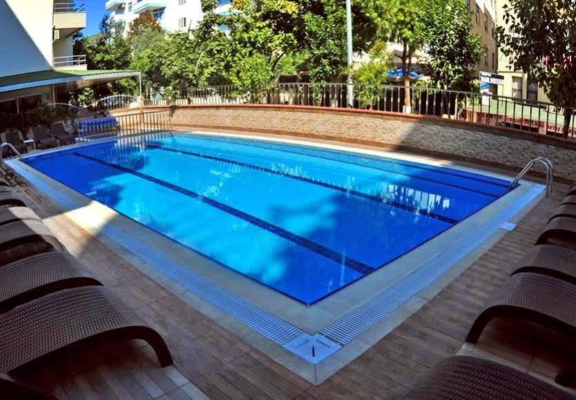 Kleopatra Ada Beach Hotel Alanya Ngoại thất bức ảnh